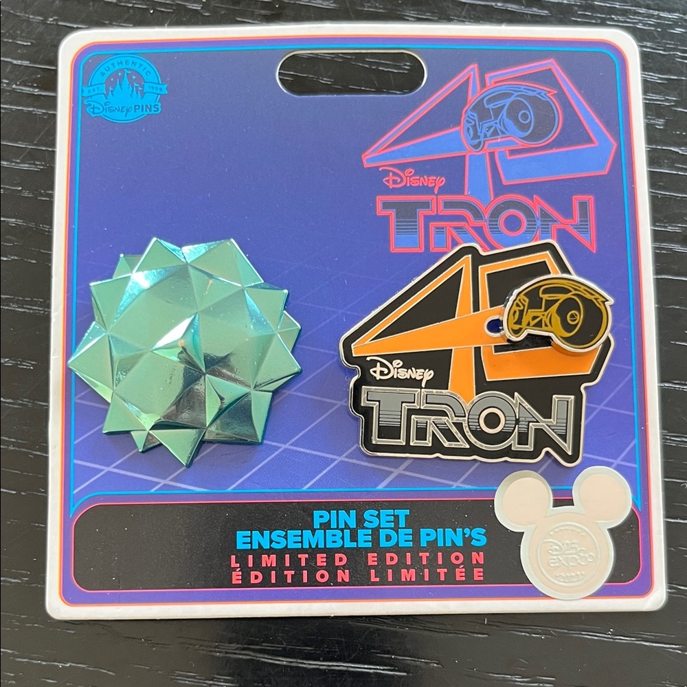 Disney D23 Expo 2022 Exclusive 40th Anniversary TRON (Slider) LE 1000 Pin